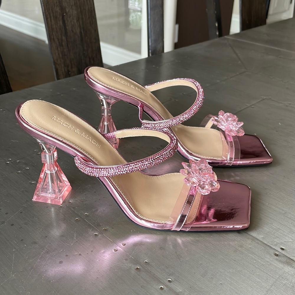 Mach and Mach crystal square toe pink metallic mules sandals sz 39.5